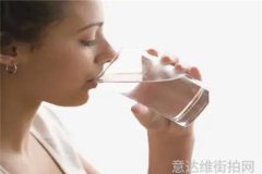 欧美明星街拍海报网欧美明星街头时