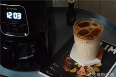 热门单品街拍-捕捉时尚潮流的街头影像