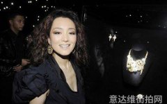 海报网明星街拍明星街头时尚风采