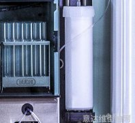 光影交错的艺术城市街拍的光影世界
