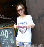 小个子穿搭显瘦法则 森女俏皮宽松T恤