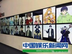热门单品街拍大盘点时尚潮人的必备单品
