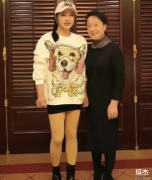 热门单品重回时尚舞台哪些复古单品