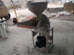 街头潮流趋势热门单品的解析与时尚街拍现象学