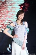 王心凌否认整容后再次现身颜值回春如少女与潘