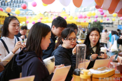 欧美明星夏季街头时尚大揭秘我们一起围观吧