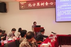 百变明星探索化妆后的他们